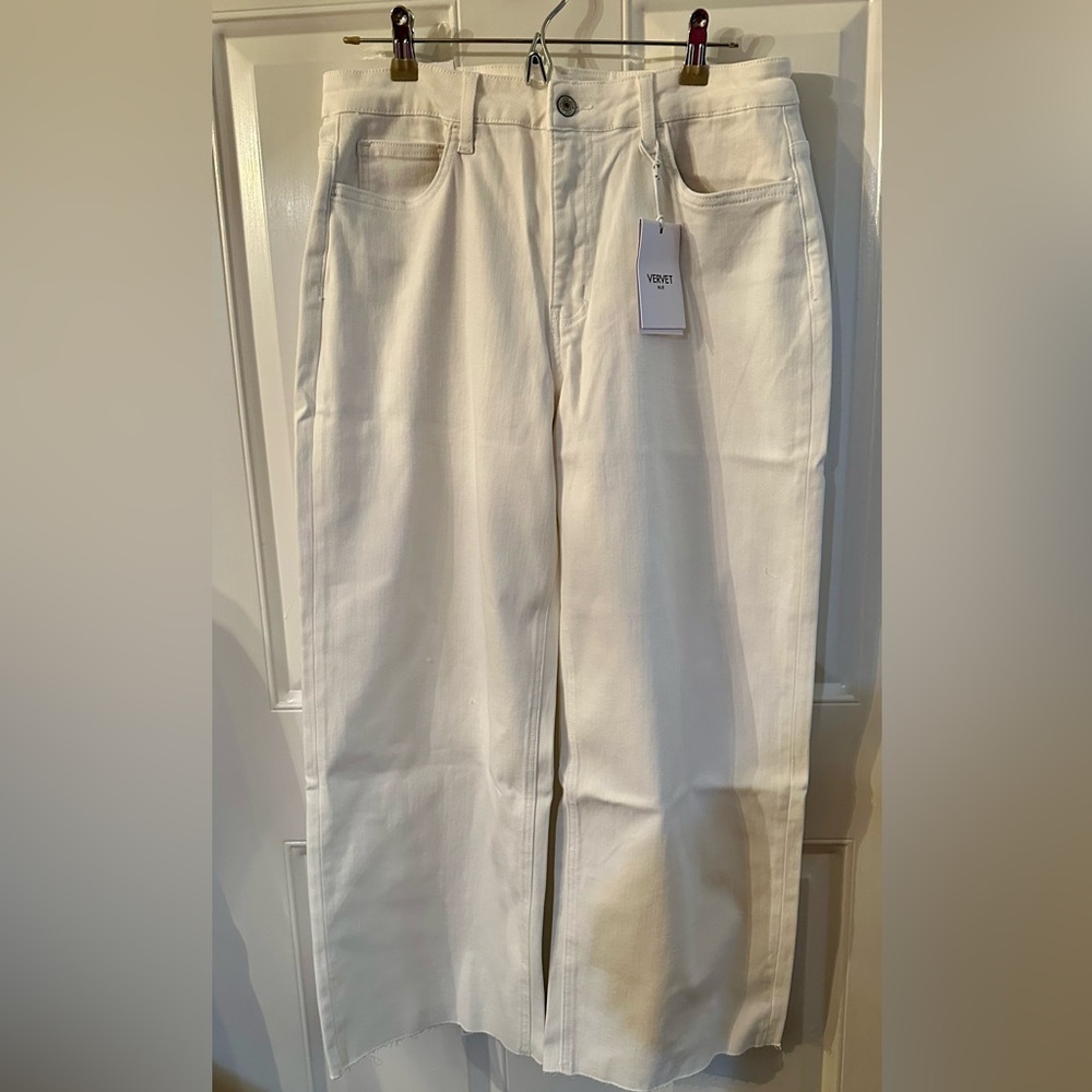 NWT white Vervet white jeans.